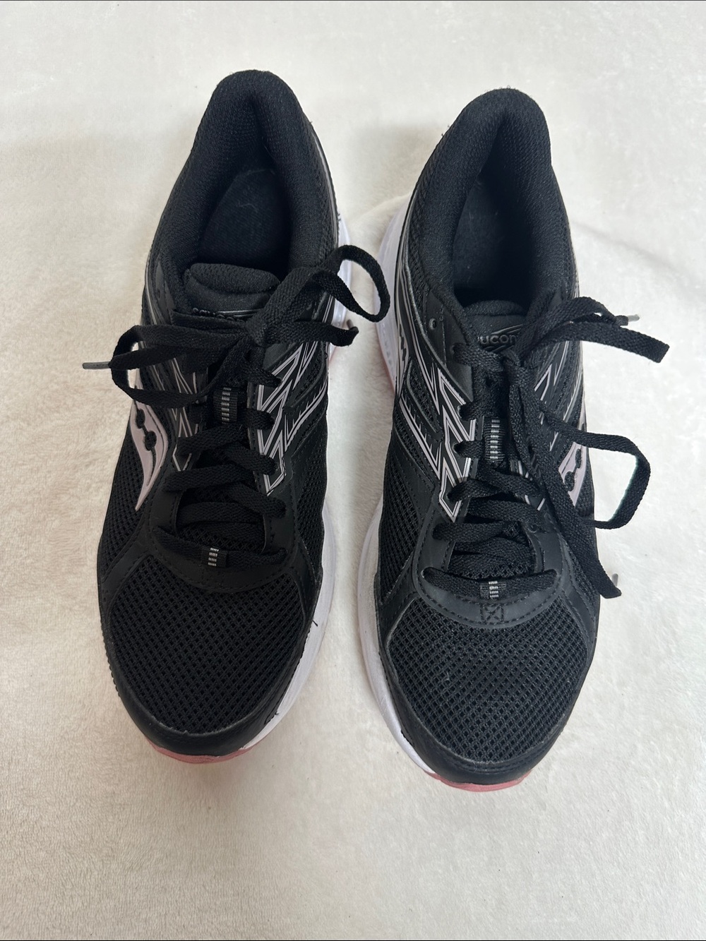 Saucony Cohesion Women's Black and White Mesh Running Shoes